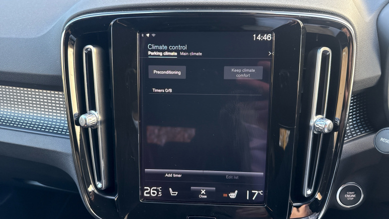 Volvo Xc40 2.0 B4P R DESIGN Pro 5dr Auto Petrol Estate